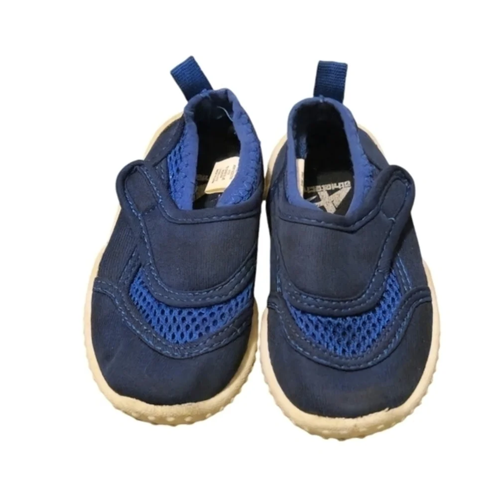 AthleticTech Toddler/Youth Boys Blue‎ Swim Water Shoes Size 5/6